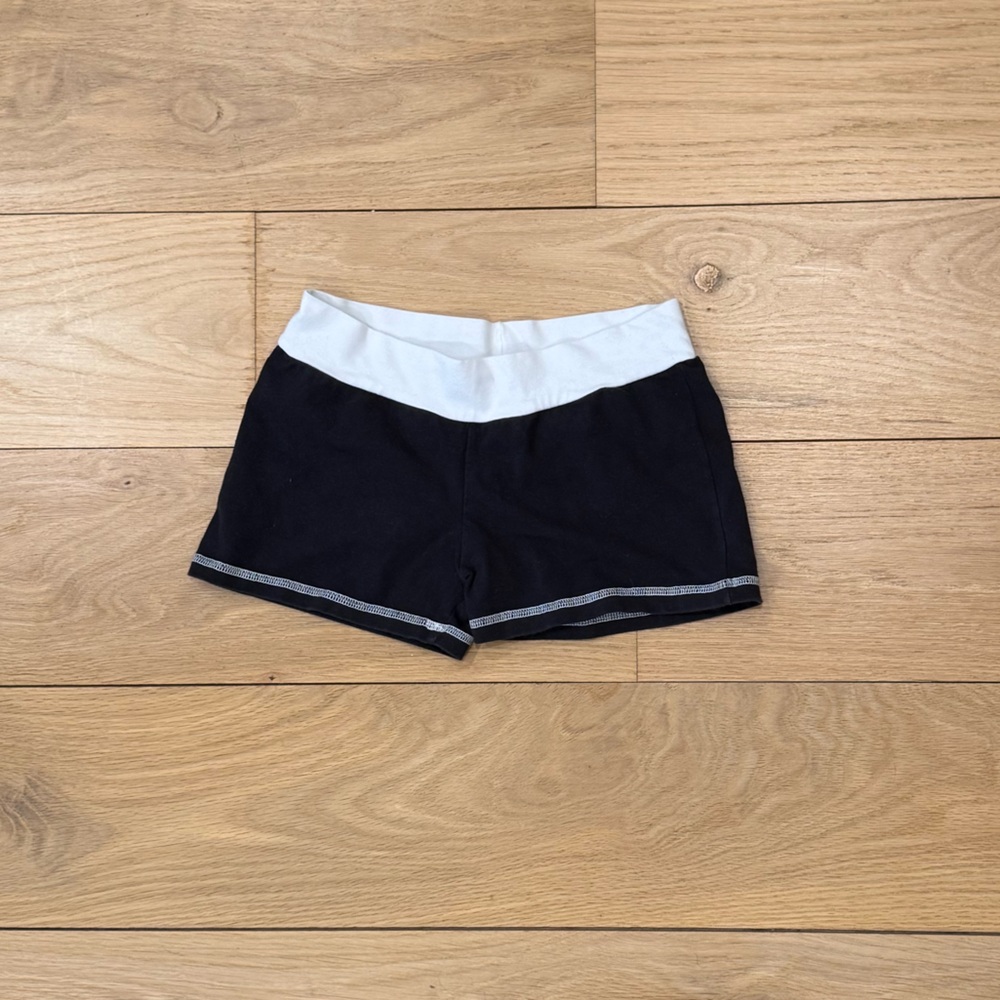 BRANDY MELVILLE